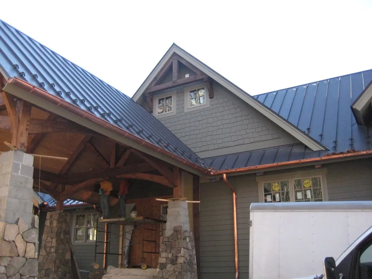 Craftsman Roofing team delivering quality roofing work in Anneewakee